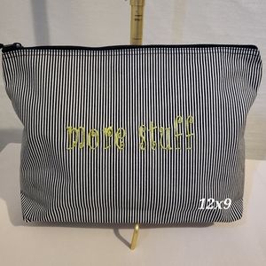Thirty-One Zipper Pouch
